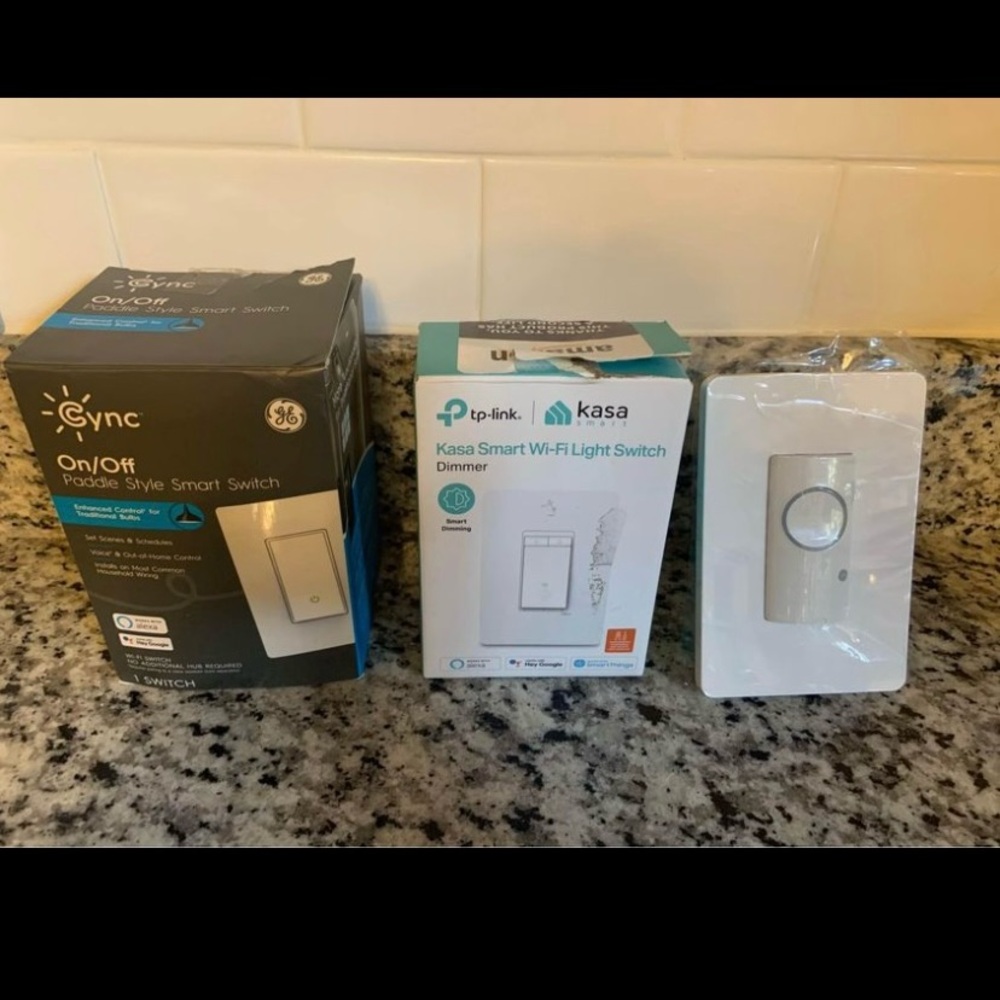 3 Wifi Compatible Smart Switches - Picture 2 of 4